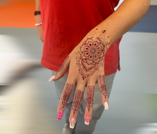 Lumen henna body art applied on skin — peel, press & reveal, lasts 3–5 days | Palace.design